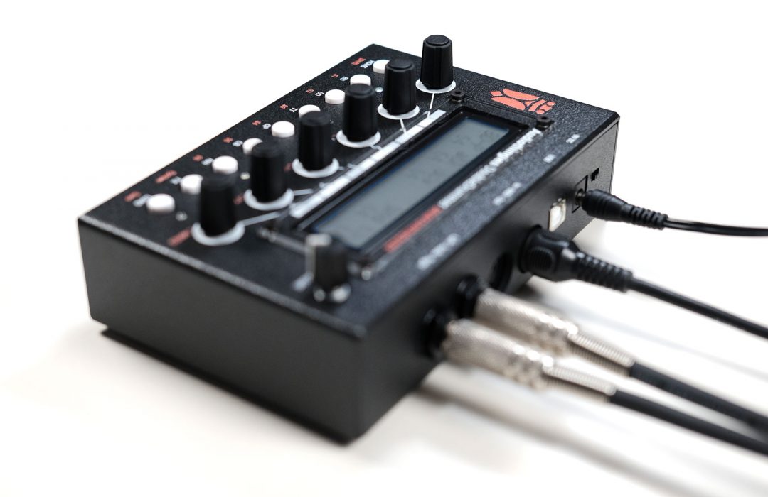 audiothingies_doubledrummer_angled2_pic2